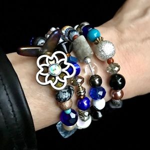 Handmade Bracelet with Vintage and Modern Elements (NB68-10H)